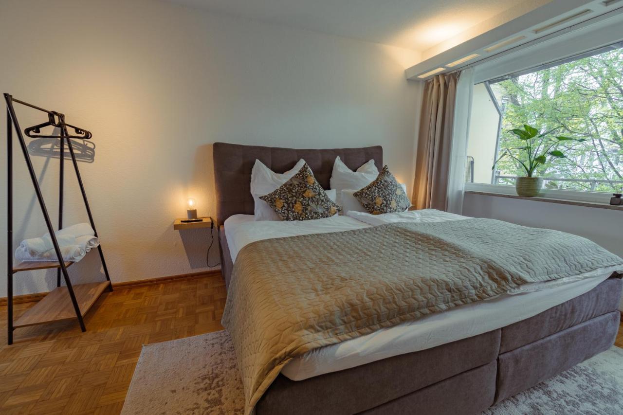 Studio Apartment Mit Parkplatz Oberesslingen Kültér fotó
